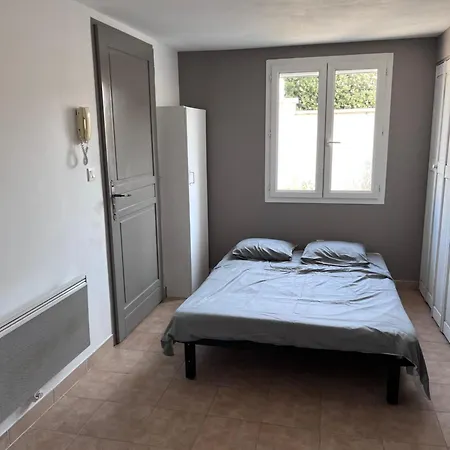 Appartement 4 Personnes Proche Avignon Rochefort-du-Gard