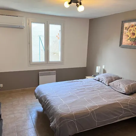 4 Personnes Proche Avignon Appartement Rochefort-du-Gard