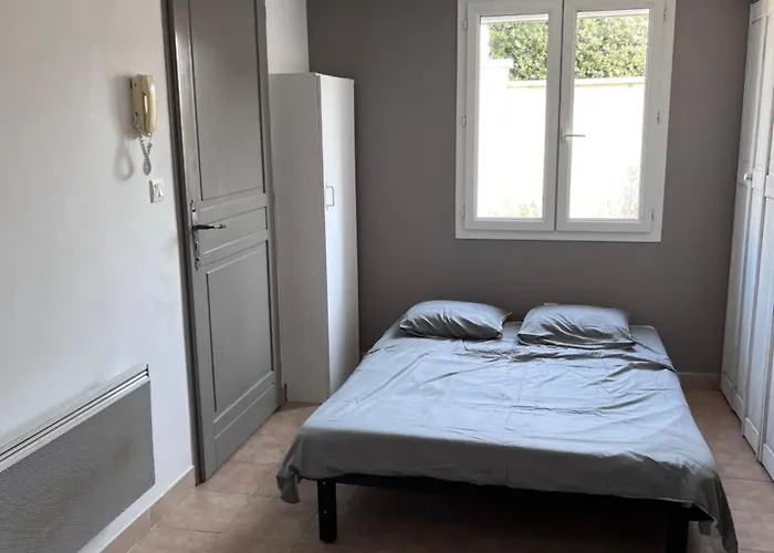 Appartement 4 Personnes Proche Avignon Rochefort-du-Gard