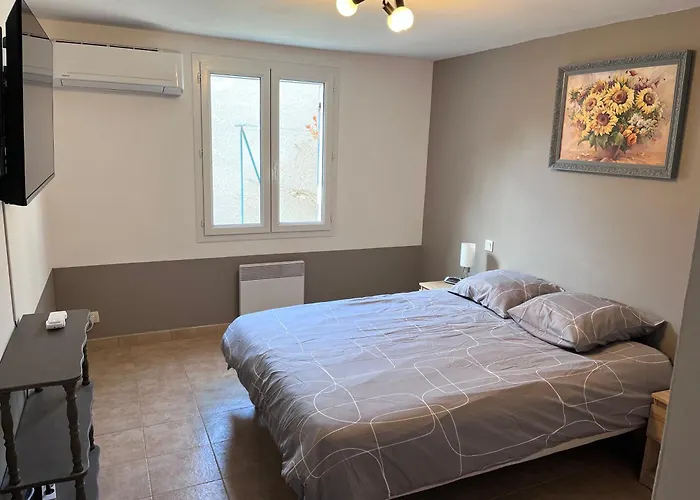 4 Personnes Proche Avignon Appartement Rochefort-du-Gard