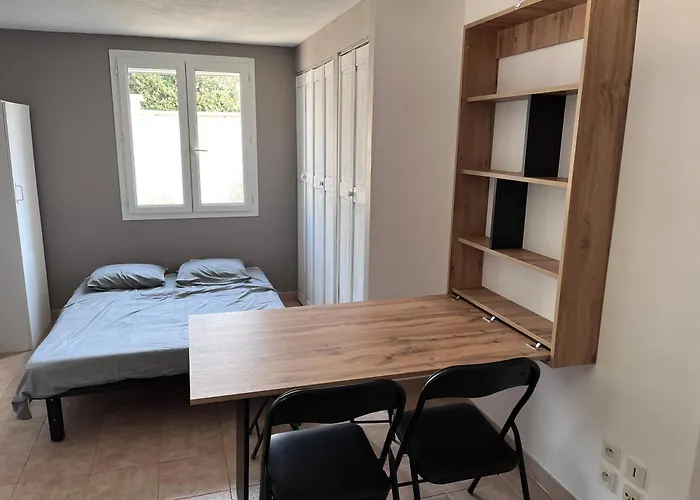 Appartement 4 Personnes Proche Avignon Rochefort-du-Gard